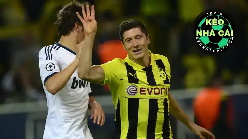 11 năm trước, Lewandowski đã đánh bại Real Madrid trong màu áo Borussia Dortmund