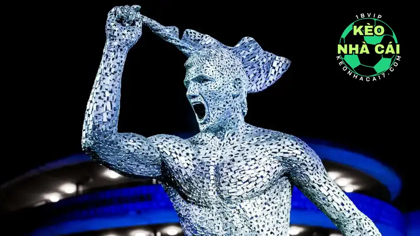Kevin De Bruyne cũng sẽ được dựng tượng tại Etihad như Sergio Aguero